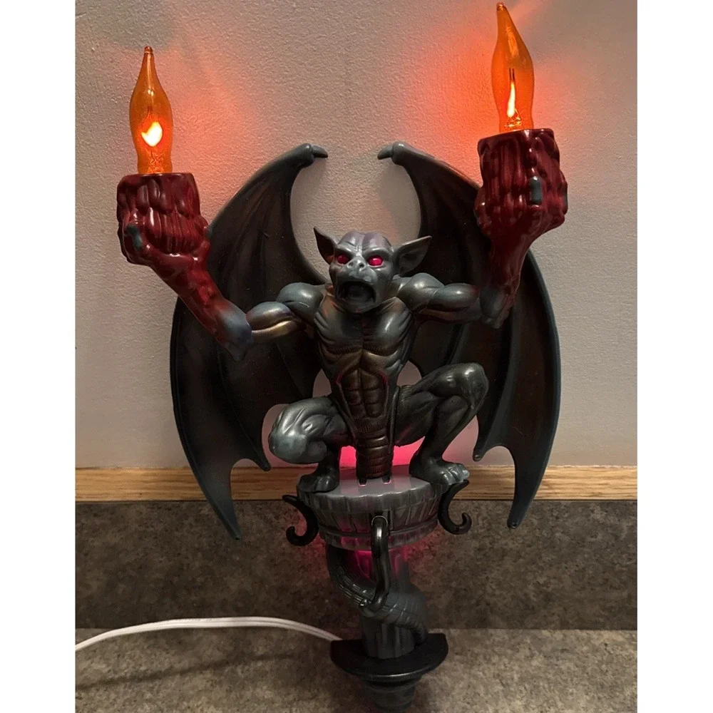 VINTAGE 1996 Trendmasters HallowScream Flickering Gargoyle Light Sconce w/Bulbs